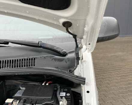 Білий Фольксваген Transporter, об'ємом двигуна 2 л та пробігом 198 тис. км за 20900 $, фото 10 на Automoto.ua