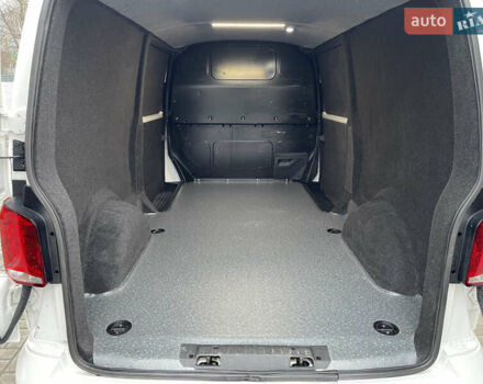 Белый Фольксваген Transporter, объемом двигателя 2 л и пробегом 72 тыс. км за 31500 $, фото 25 на Automoto.ua