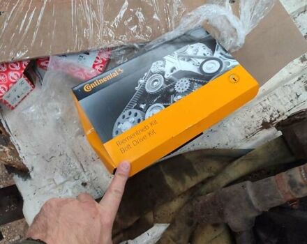 Белый Фольксваген Transporter, объемом двигателя 1.6 л и пробегом 300 тыс. км за 1900 $, фото 24 на Automoto.ua