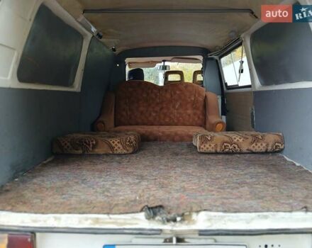 Белый Фольксваген Transporter, объемом двигателя 1.57 л и пробегом 300 тыс. км за 1900 $, фото 17 на Automoto.ua