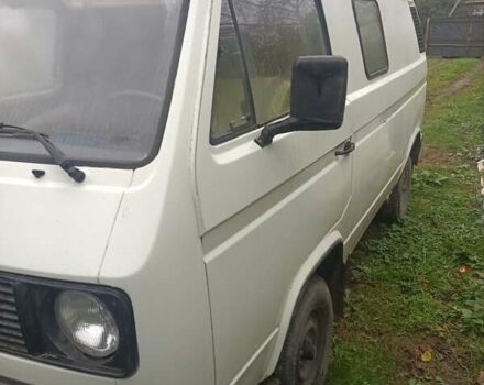 Білий Фольксваген Transporter, об'ємом двигуна 1.6 л та пробігом 290 тис. км за 1250 $, фото 4 на Automoto.ua