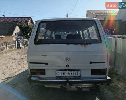 Белый Фольксваген Transporter, объемом двигателя 1.6 л и пробегом 300 тыс. км за 2000 $, фото 1 на Automoto.ua