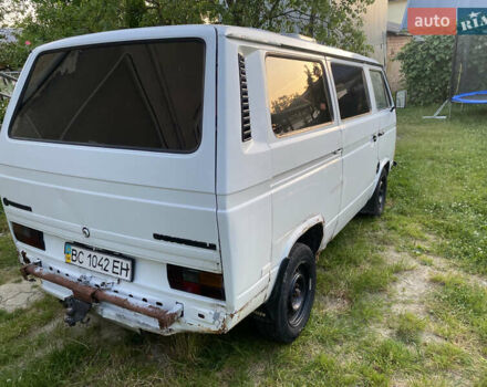 Белый Фольксваген Transporter, объемом двигателя 1.9 л и пробегом 180 тыс. км за 2100 $, фото 4 на Automoto.ua