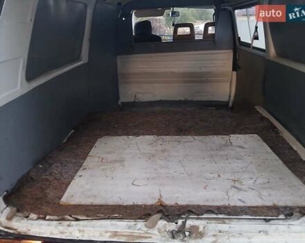 Білий Фольксваген Transporter, об'ємом двигуна 1.57 л та пробігом 333 тис. км за 2500 $, фото 19 на Automoto.ua