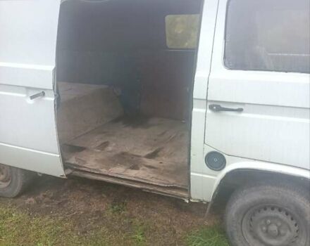Білий Фольксваген Transporter, об'ємом двигуна 1.6 л та пробігом 290 тис. км за 1250 $, фото 3 на Automoto.ua