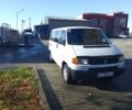 Білий Фольксваген Transporter, об'ємом двигуна 1.9 л та пробігом 345 тис. км за 5000 $, фото 1 на Automoto.ua