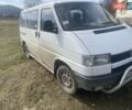 Белый Фольксваген Transporter, объемом двигателя 2.4 л и пробегом 500 тыс. км за 2900 $, фото 1 на Automoto.ua