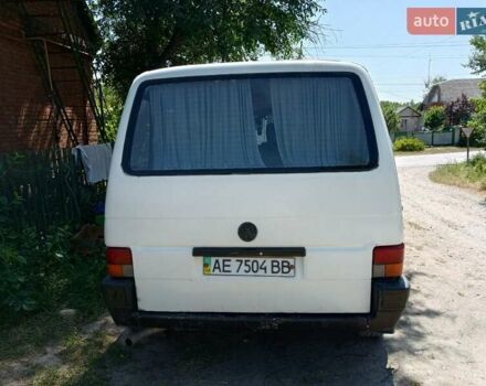 Белый Фольксваген Transporter, объемом двигателя 1.9 л и пробегом 312 тыс. км за 2400 $, фото 4 на Automoto.ua