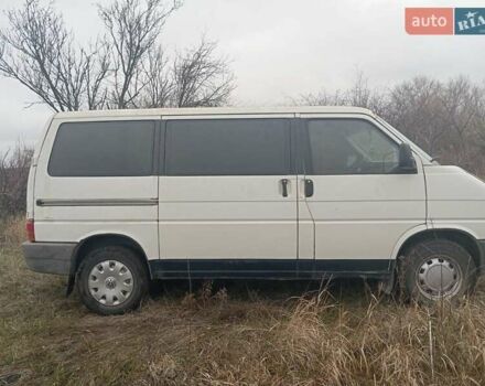 Белый Фольксваген Transporter, объемом двигателя 2.4 л и пробегом 500 тыс. км за 3600 $, фото 3 на Automoto.ua