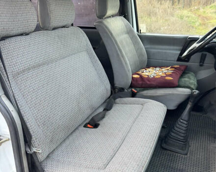 Білий Фольксваген Transporter, об'ємом двигуна 2.4 л та пробігом 400 тис. км за 5200 $, фото 25 на Automoto.ua