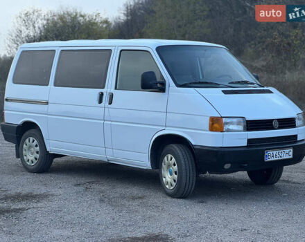 Білий Фольксваген Transporter, об'ємом двигуна 2.4 л та пробігом 400 тис. км за 5200 $, фото 1 на Automoto.ua