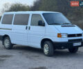Білий Фольксваген Transporter, об'ємом двигуна 2.4 л та пробігом 400 тис. км за 5200 $, фото 1 на Automoto.ua