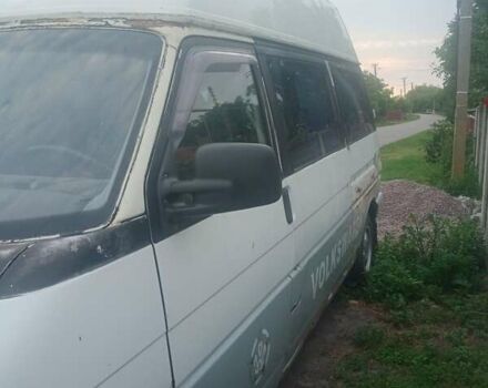 Білий Фольксваген Transporter, об'ємом двигуна 2.4 л та пробігом 700 тис. км за 3800 $, фото 3 на Automoto.ua