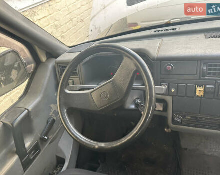 Білий Фольксваген Transporter, об'ємом двигуна 1.9 л та пробігом 500 тис. км за 2650 $, фото 1 на Automoto.ua