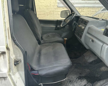 Білий Фольксваген Transporter, об'ємом двигуна 1.9 л та пробігом 500 тис. км за 2650 $, фото 24 на Automoto.ua