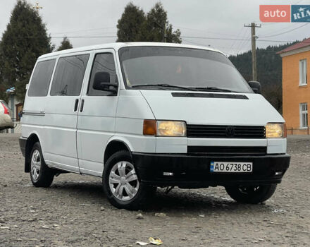 Белый Фольксваген Transporter, объемом двигателя 1.9 л и пробегом 356 тыс. км за 3650 $, фото 1 на Automoto.ua