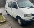 Белый Фольксваген Transporter, объемом двигателя 1.9 л и пробегом 454 тыс. км за 3200 $, фото 1 на Automoto.ua