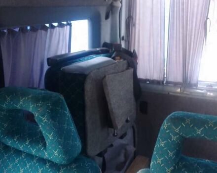 Білий Фольксваген Transporter, об'ємом двигуна 2.4 л та пробігом 700 тис. км за 3800 $, фото 1 на Automoto.ua