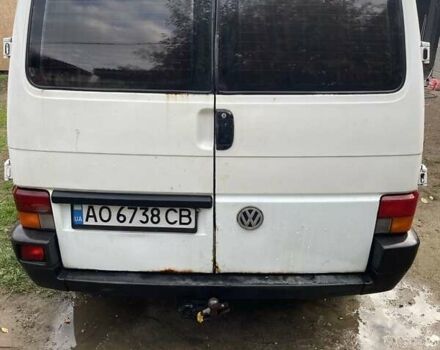 Белый Фольксваген Transporter, объемом двигателя 1.9 л и пробегом 360 тыс. км за 2600 $, фото 3 на Automoto.ua