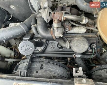 Белый Фольксваген Transporter, объемом двигателя 1.9 л и пробегом 360 тыс. км за 2600 $, фото 2 на Automoto.ua