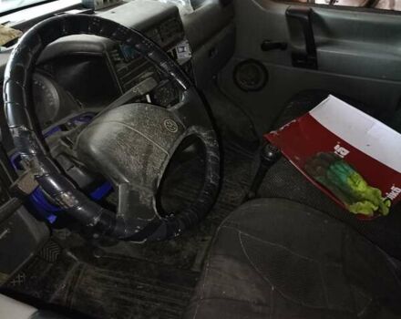 Білий Фольксваген Transporter, об'ємом двигуна 1.9 л та пробігом 300 тис. км за 2500 $, фото 6 на Automoto.ua