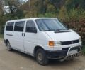 Белый Фольксваген Transporter, объемом двигателя 2.4 л и пробегом 300 тыс. км за 3000 $, фото 1 на Automoto.ua