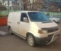Білий Фольксваген Transporter, об'ємом двигуна 2.4 л та пробігом 300 тис. км за 4000 $, фото 1 на Automoto.ua