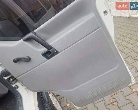 Белый Фольксваген Transporter, объемом двигателя 2.5 л и пробегом 335 тыс. км за 3600 $, фото 15 на Automoto.ua