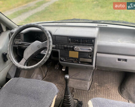 Белый Фольксваген Transporter, объемом двигателя 2.4 л и пробегом 550 тыс. км за 5100 $, фото 5 на Automoto.ua