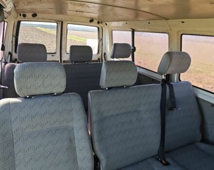 Белый Фольксваген Transporter, объемом двигателя 2.4 л и пробегом 699 тыс. км за 3650 $, фото 7 на Automoto.ua