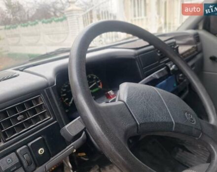 Белый Фольксваген Transporter, объемом двигателя 2.5 л и пробегом 335 тыс. км за 3600 $, фото 19 на Automoto.ua