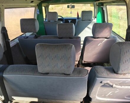 Белый Фольксваген Transporter, объемом двигателя 2.4 л и пробегом 699 тыс. км за 3650 $, фото 8 на Automoto.ua