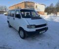 Белый Фольксваген Transporter, объемом двигателя 1.9 л и пробегом 250 тыс. км за 3726 $, фото 1 на Automoto.ua
