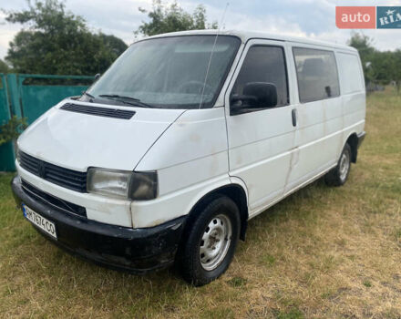 Белый Фольксваген Transporter, объемом двигателя 2.4 л и пробегом 550 тыс. км за 5100 $, фото 2 на Automoto.ua