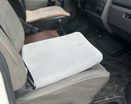 Белый Фольксваген Transporter, объемом двигателя 2.4 л и пробегом 646 тыс. км за 3614 $, фото 4 на Automoto.ua