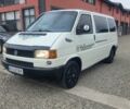 Білий Фольксваген Transporter, об'ємом двигуна 2.4 л та пробігом 332 тис. км за 3850 $, фото 1 на Automoto.ua