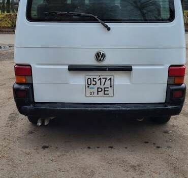 Белый Фольксваген Transporter, объемом двигателя 2.4 л и пробегом 659 тыс. км за 4950 $, фото 5 на Automoto.ua