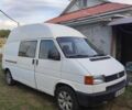 Білий Фольксваген Transporter, об'ємом двигуна 2.4 л та пробігом 600 тис. км за 3200 $, фото 1 на Automoto.ua