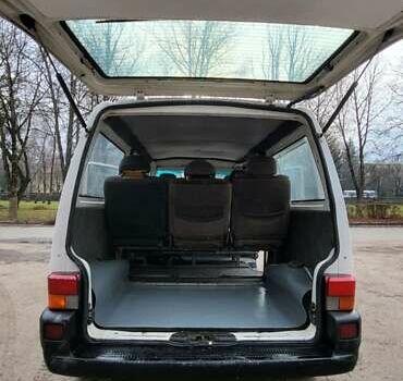 Белый Фольксваген Transporter, объемом двигателя 2.4 л и пробегом 659 тыс. км за 4950 $, фото 14 на Automoto.ua