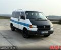 Білий Фольксваген Transporter, об'ємом двигуна 1.9 л та пробігом 400 тис. км за 3500 $, фото 1 на Automoto.ua