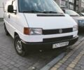 Белый Фольксваген Transporter, объемом двигателя 2 л и пробегом 380 тыс. км за 5300 $, фото 1 на Automoto.ua