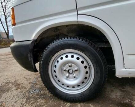 Белый Фольксваген Transporter, объемом двигателя 2.4 л и пробегом 659 тыс. км за 4950 $, фото 8 на Automoto.ua