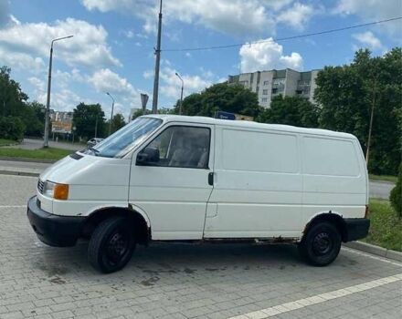 Білий Фольксваген Transporter, об'ємом двигуна 1.9 л та пробігом 320 тис. км за 2600 $, фото 4 на Automoto.ua