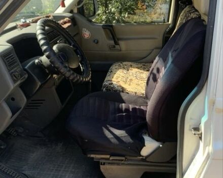 Белый Фольксваген Transporter, объемом двигателя 2.4 л и пробегом 309 тыс. км за 5500 $, фото 4 на Automoto.ua