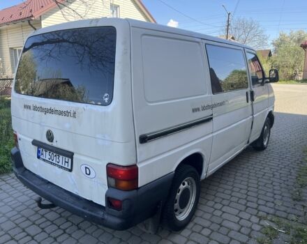 Белый Фольксваген Transporter, объемом двигателя 2.5 л и пробегом 470 тыс. км за 3800 $, фото 5 на Automoto.ua