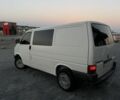 Білий Фольксваген Transporter, об'ємом двигуна 2.5 л та пробігом 400 тис. км за 3999 $, фото 4 на Automoto.ua