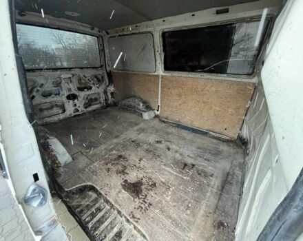 Белый Фольксваген Transporter, объемом двигателя 2.5 л и пробегом 470 тыс. км за 3800 $, фото 11 на Automoto.ua