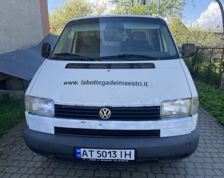 Белый Фольксваген Transporter, объемом двигателя 2.5 л и пробегом 470 тыс. км за 3800 $, фото 1 на Automoto.ua