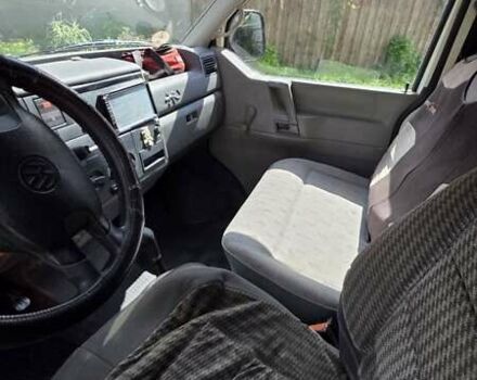 Білий Фольксваген Transporter, об'ємом двигуна 1.9 л та пробігом 191 тис. км за 5000 $, фото 2 на Automoto.ua