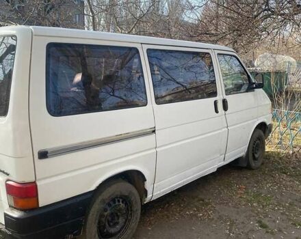 Белый Фольксваген Transporter, объемом двигателя 2.4 л и пробегом 492 тыс. км за 3000 $, фото 3 на Automoto.ua